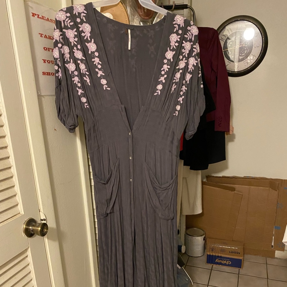 Free people embroidered midi dress with pockets large
